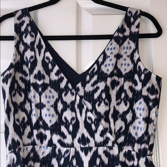 GAP Blue Print, V Neck, Dress, Size 0 - Picture 5 of 6